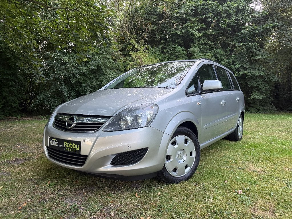 OPEL ZAFIRA - 1.6 - ESSENCE - 7 PLACES - GARANTIE -, Autos, Opel, Entreprise, 7 places, Boîte manuelle, Entretenue par le concessionnaire
