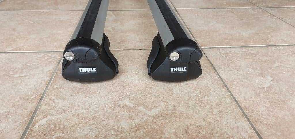 Location barre de toit THULE Pour rail surélevées, Enlèvement, Utilisé