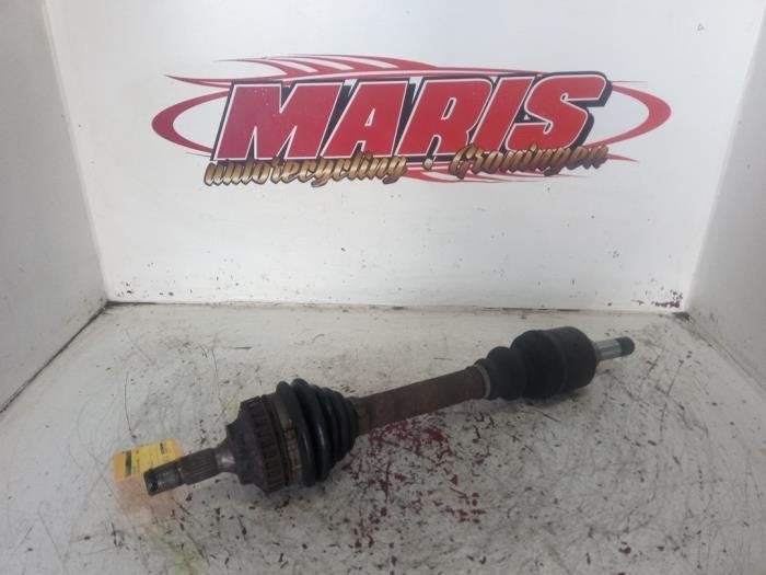 Arbre de transmission avant gauche d'un Citroen Xsara Picass, -, -, 3 mois de garantie, Utilisé