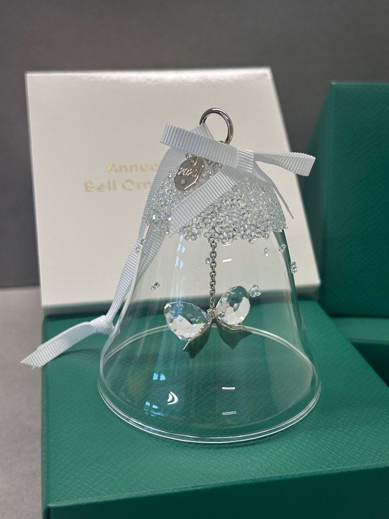 Swarovski Annual Edition Ornament Kerstklok, Bel 2026, Collections, Swarovski, Neuf, Figurine, Enlèvement ou Envoi