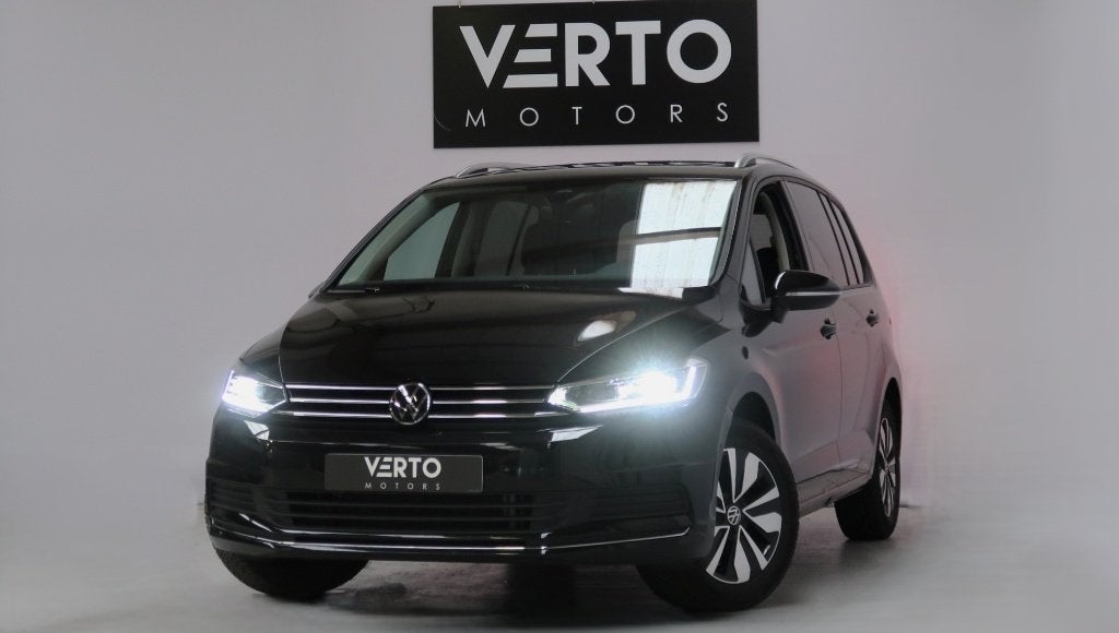 Volkswagen Touran TSI DSG 7plaatsen!, Auto's, Volkswagen, 1498 cc, 4 cilinders, Parkeersensor, 5 deurs