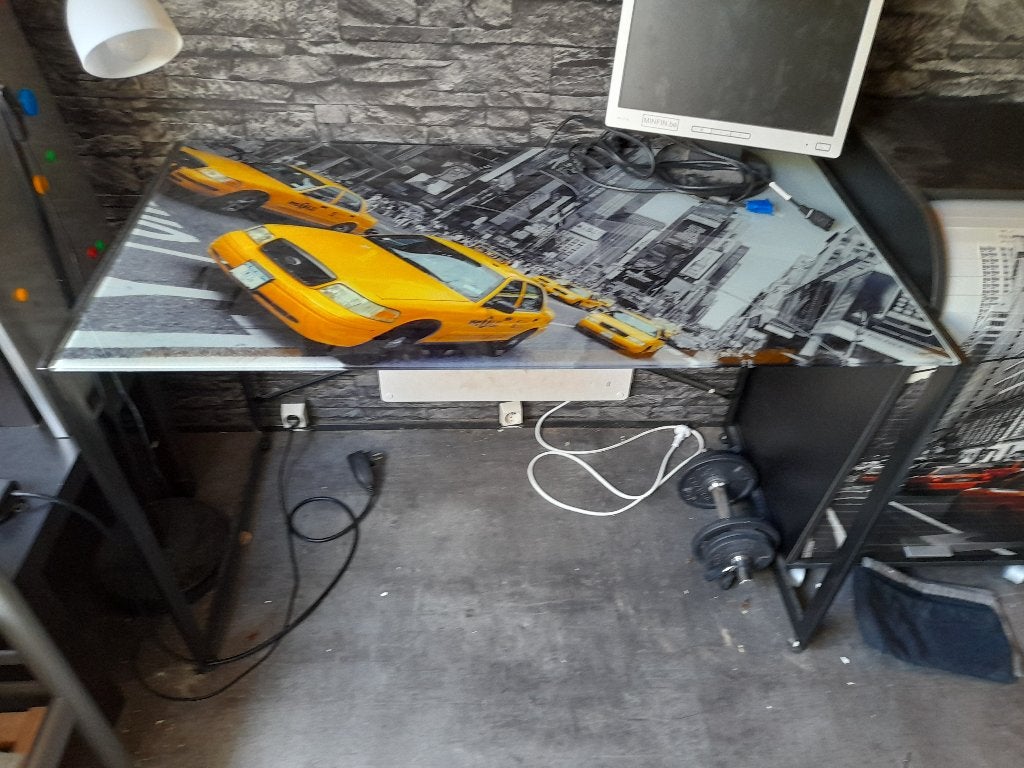 Bureau en verre New York taxis jaunes, Avec roues, 115 cm, Comme neuf, Bureau enfant