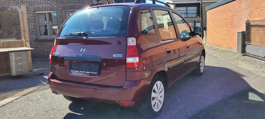 Hyundai Matrix (année de construction 2009), Autos, Rouge, Matrix, Boîte manuelle, Autre carrosserie