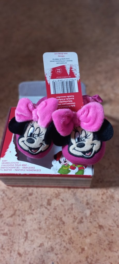 Walt Disney slofjes, Enfants & Bébés, Vêtements de bébé | Chaussures & Chaussettes, Enlèvement, Neuf, Fille, Pantoufles