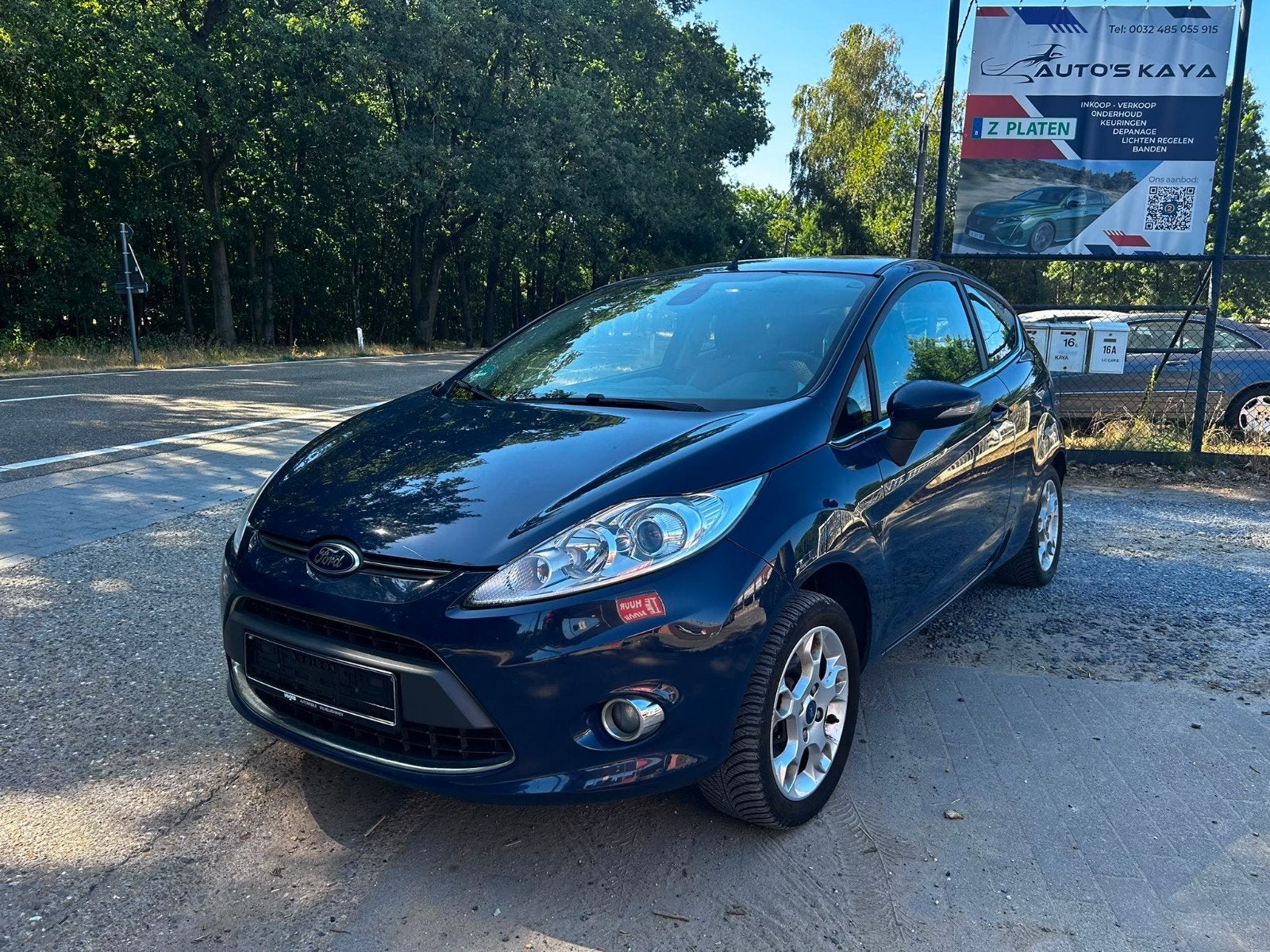 Ford Fiesta 1,25 km à essence 128 000 BJ2012, Achat, Entreprise, Boîte manuelle, Noir