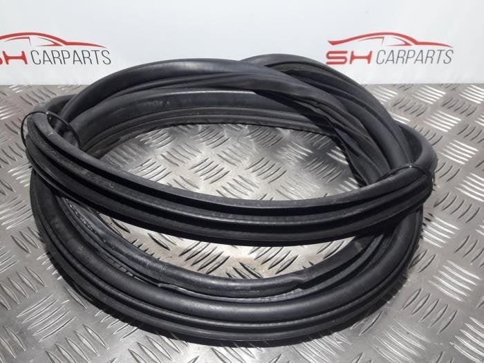 Portierrubber 4Deurs rechts-achter van een Opel Corsa, Gebruikt, -, -, Opel