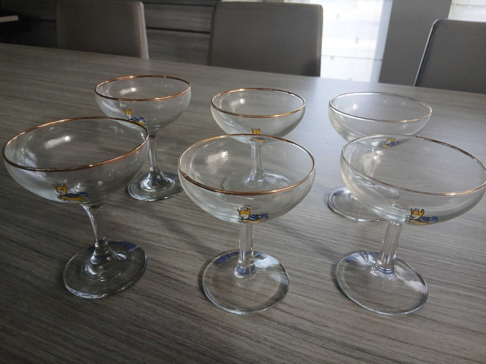 6 verres Babycham, Enlèvement