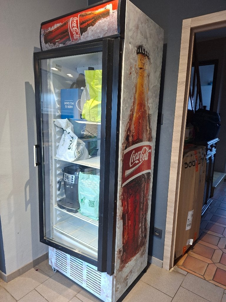 Frigo vitrine coca cola, Enlèvement, Utilisé