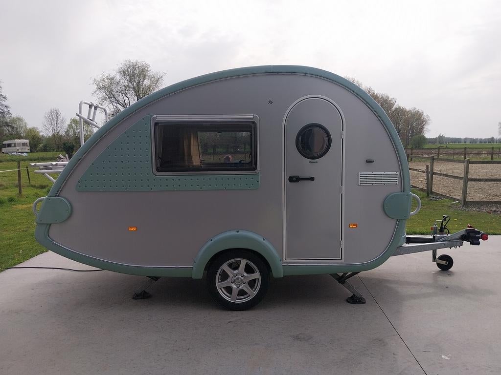 Tab 320RS, Rondzit, Bedrijf, Luifel, Knaus