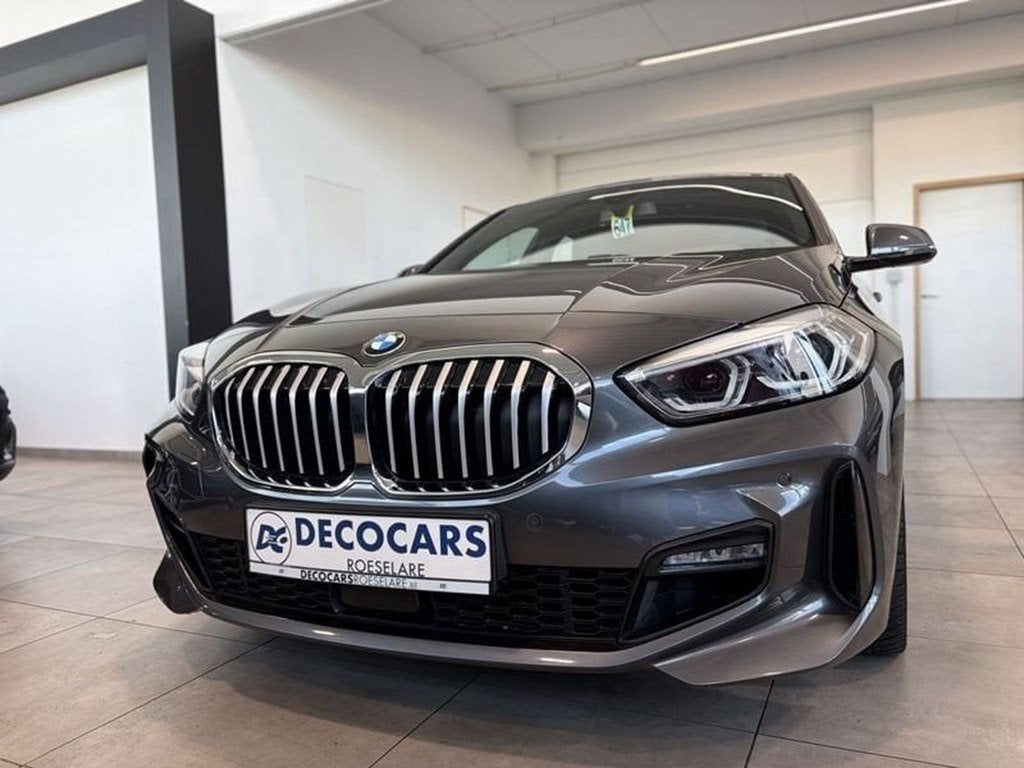 BMW 118 118i AUT / BTW aftrek / M-Pack / Carplay-Android, Automaat, 1 Reeks, Zwart, 5 zetels
