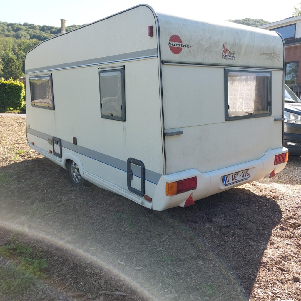 Caravane Burstner .   VENDUE !, Particulier, Auvent