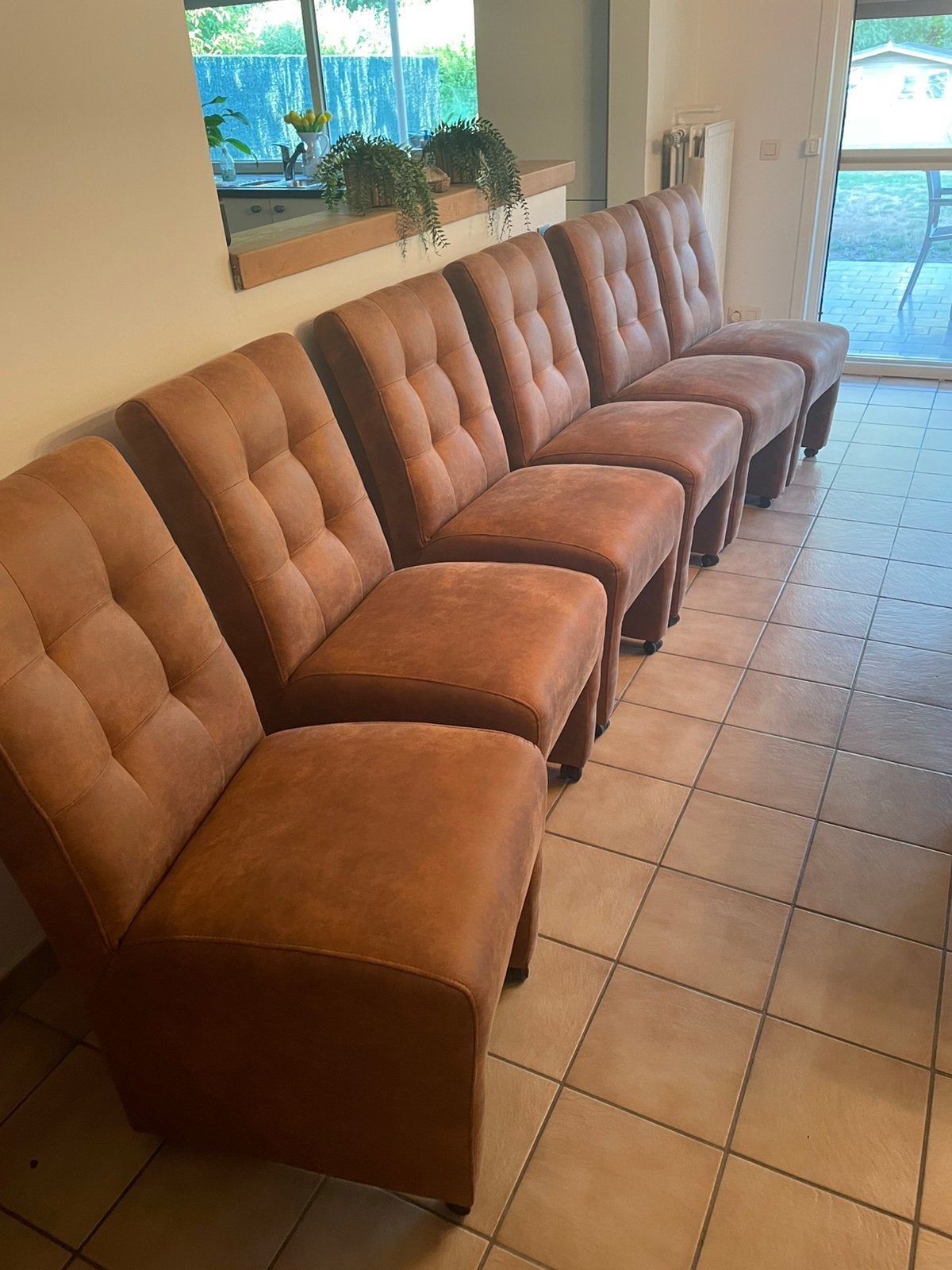 6 stoelen nieuw congnac kleur, Ophalen, Zo goed als nieuw