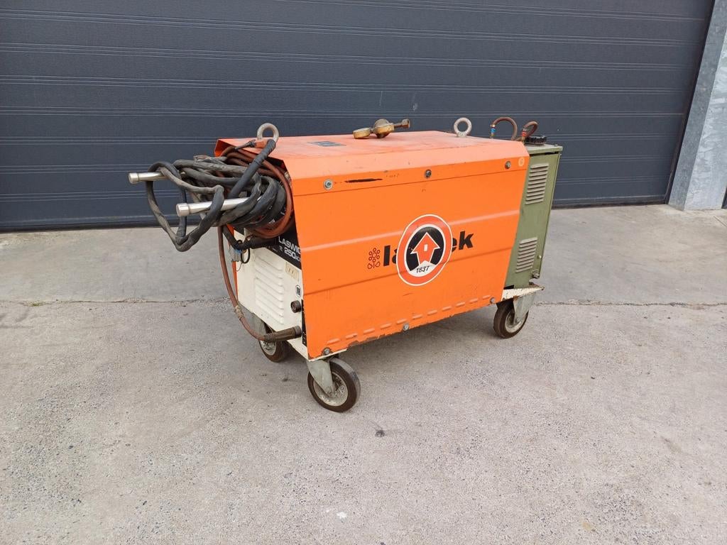 Lasapparaat Lastek 250A met accessoires, Doe-het-zelf en Bouw, Ophalen