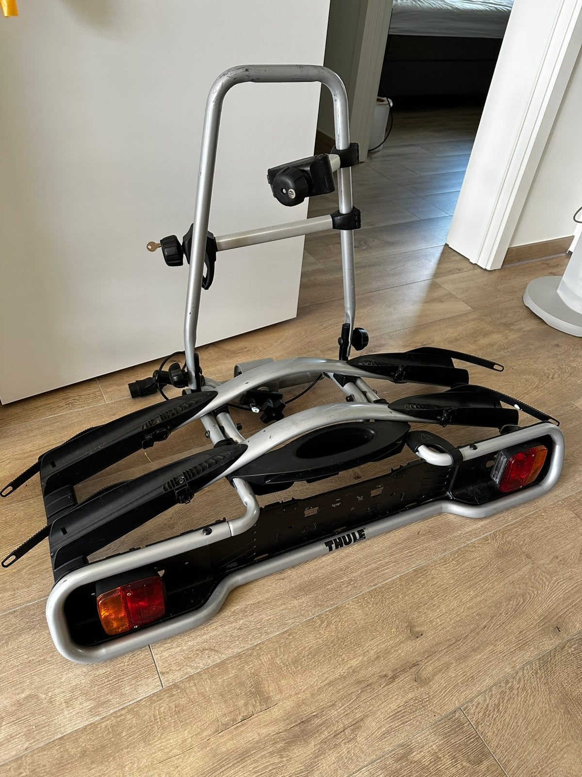 porte-vélos Thule 2 vélos, 2 vélos, Pneus larges, Comme neuf, Enlèvement