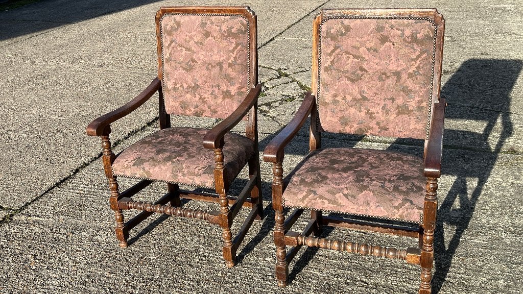 stoelen met armleuning, Ophalen