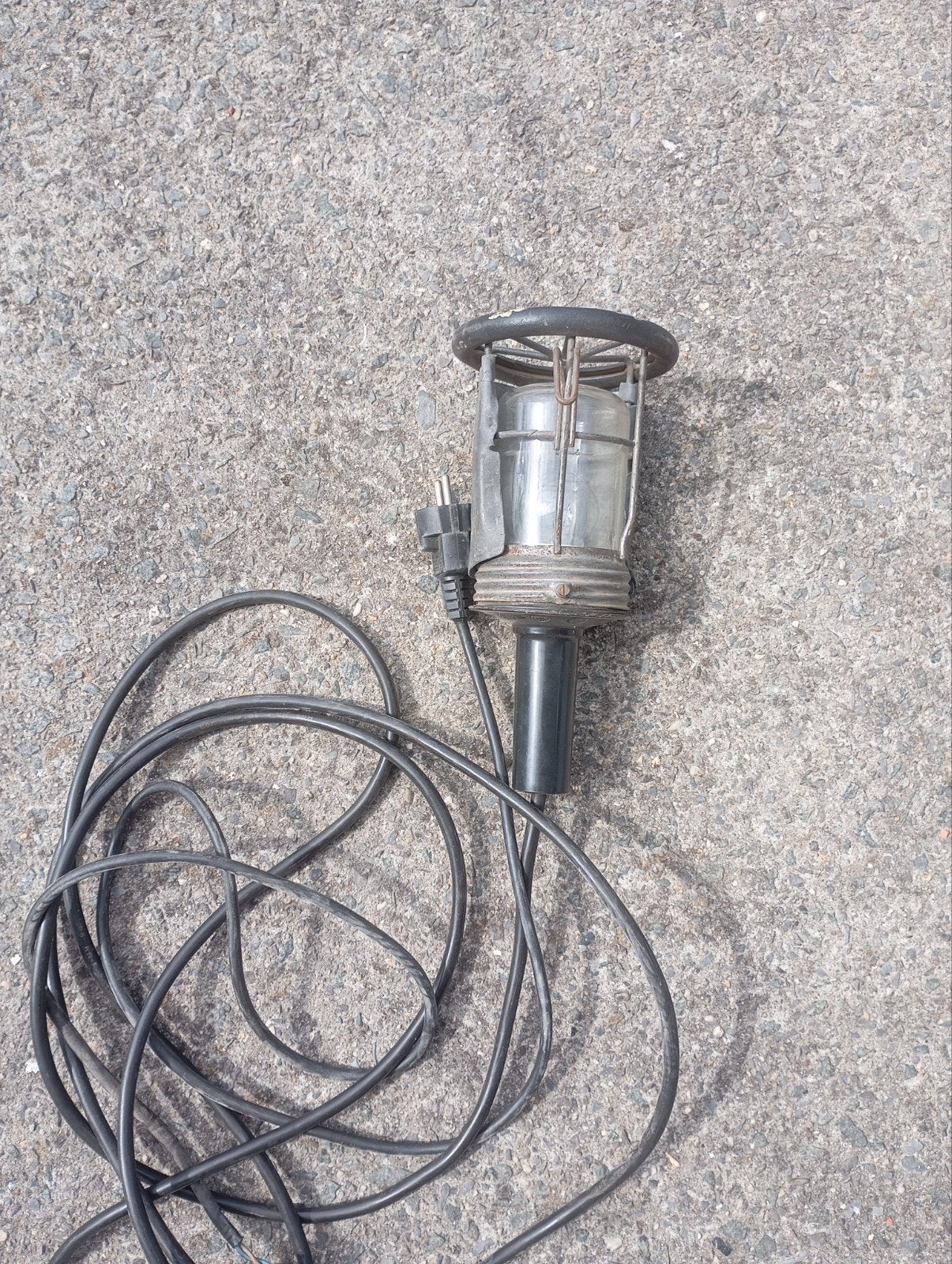 lampe, Enlèvement ou Envoi, Lampe