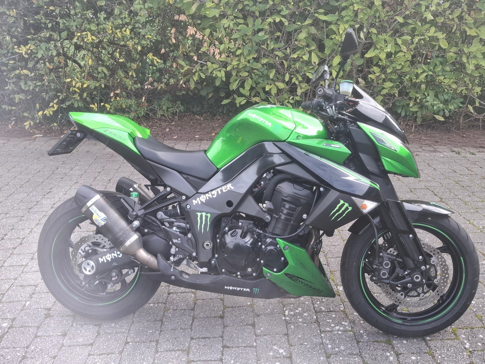 Kawasaki Z1000 2013, Motoren, Particulier
