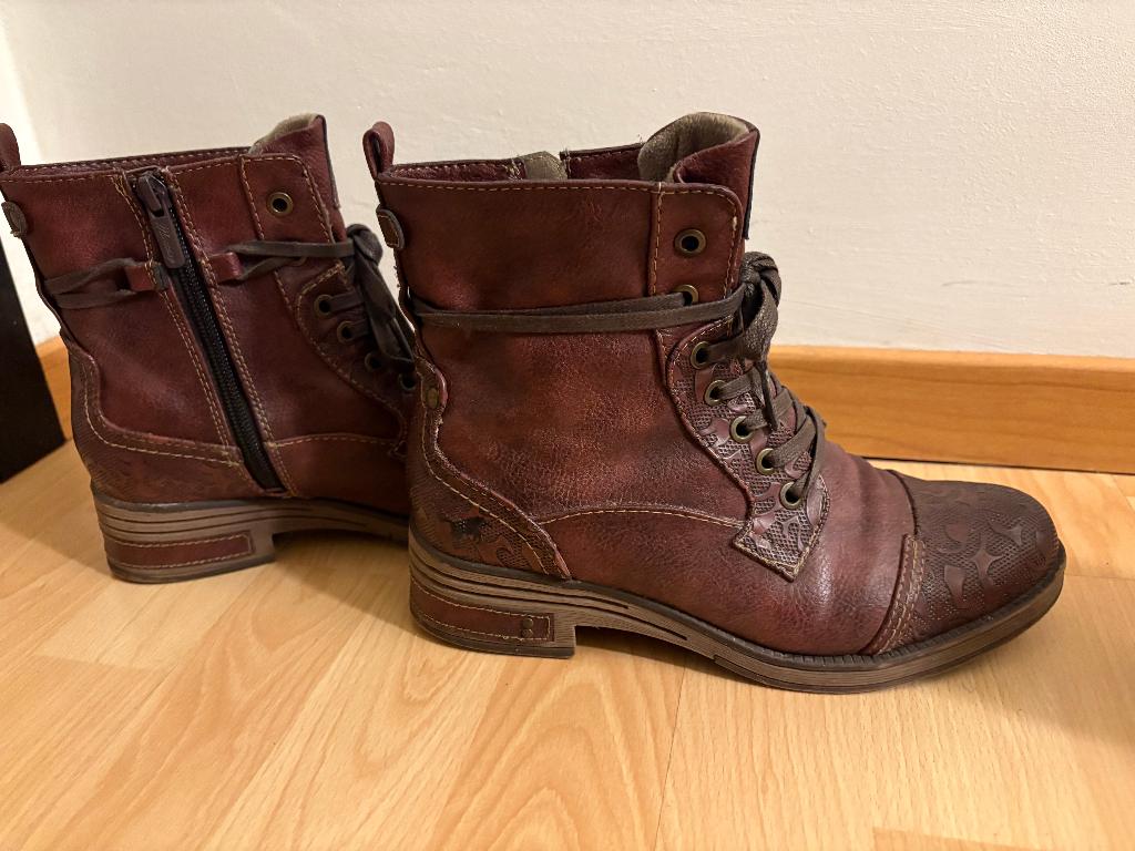 bottines P38, Enlèvement ou Envoi, Boots et Botinnes, Mustang, Porté