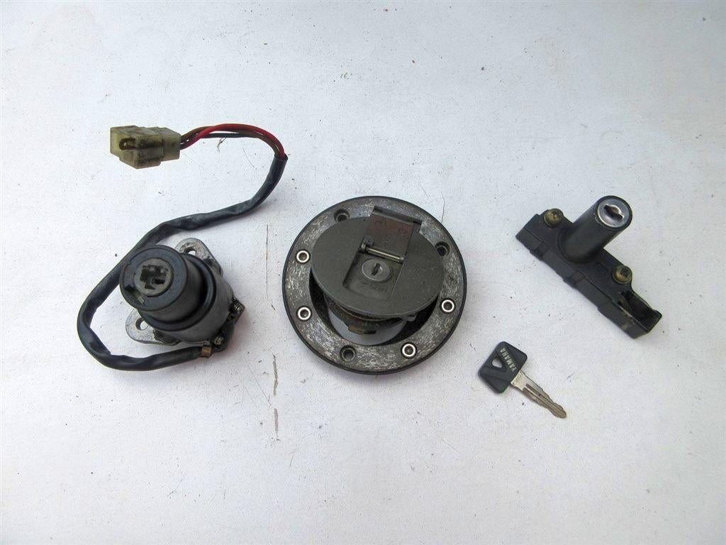 Yamaha FZ600 slotenslot contactslot tankdop slotset FZ 600, Motoren, Ophalen of Verzenden, Gebruikt