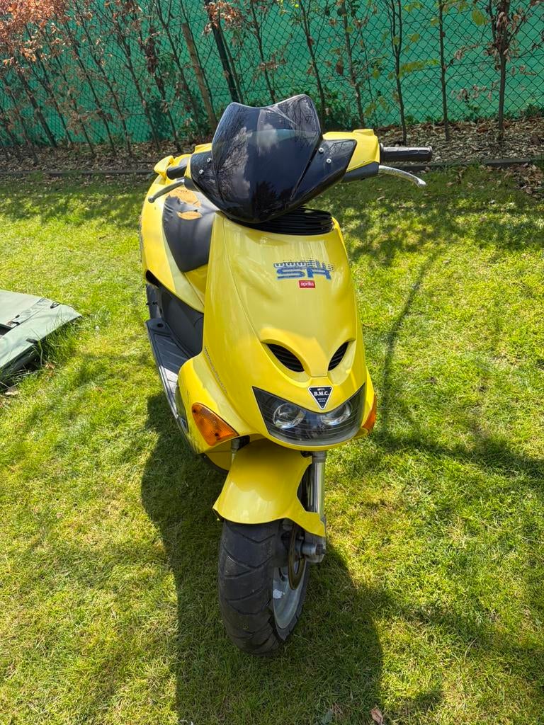 2x aprilia sr 50, Fietsen en Brommers, Ophalen, Zo goed als nieuw, Elektrisch, SR 50