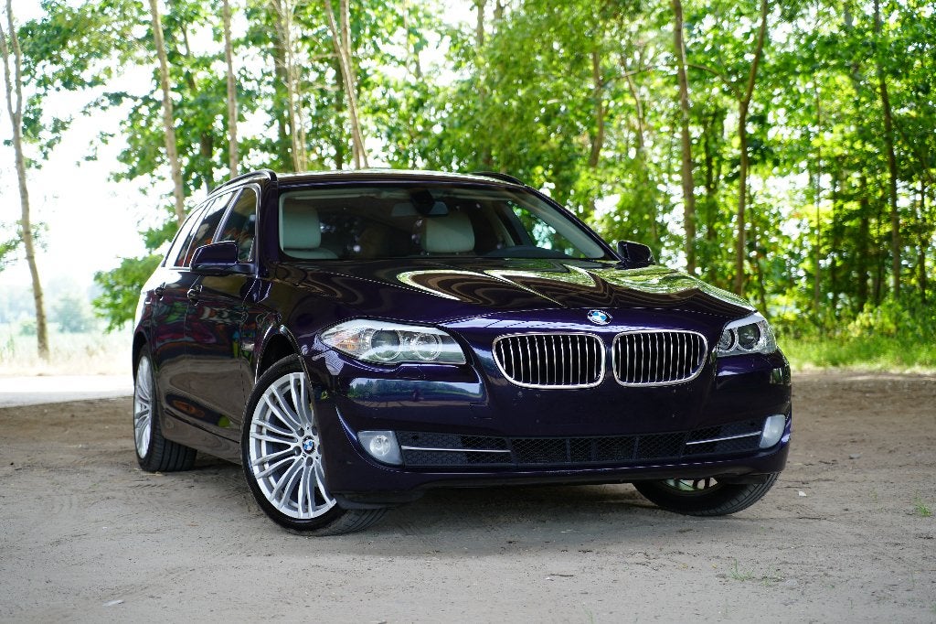 Prachtige BMW 520d Imperial Blue Reeds Blanco Gekeurd VV, Autos, Cuir, Beige, Entreprise, Boîte manuelle