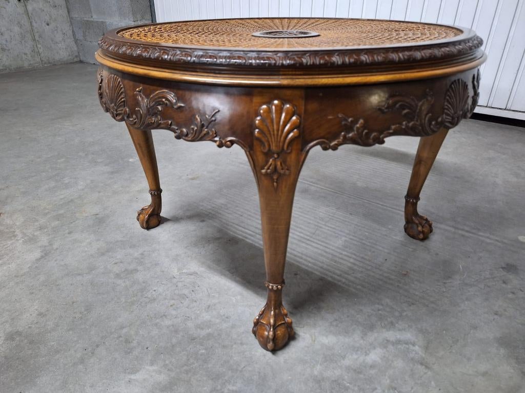 Ronde salontafel met riet bedekt met glazen blad., Antiek en Kunst, Ophalen
