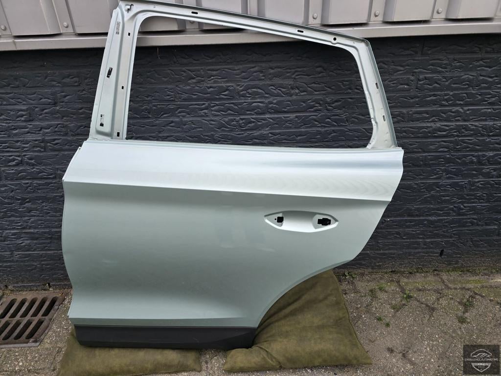 Skoda Enyaq 2020+ Porte Gauche/Arri re 5LG833311, Arrière, Infoline@skoda-auto.cz, Tr. Vaclava Klementa 869
293 01  Mlada Boleslav, CZ