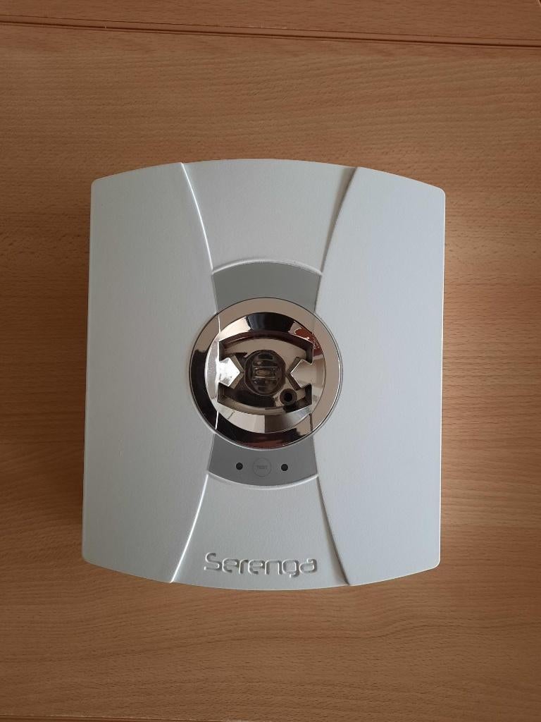 3 noodverlichtingen nieuw opbouw, Doe-het-zelf en Bouw, Elektriciteit en Kabels, Ophalen, Nieuw