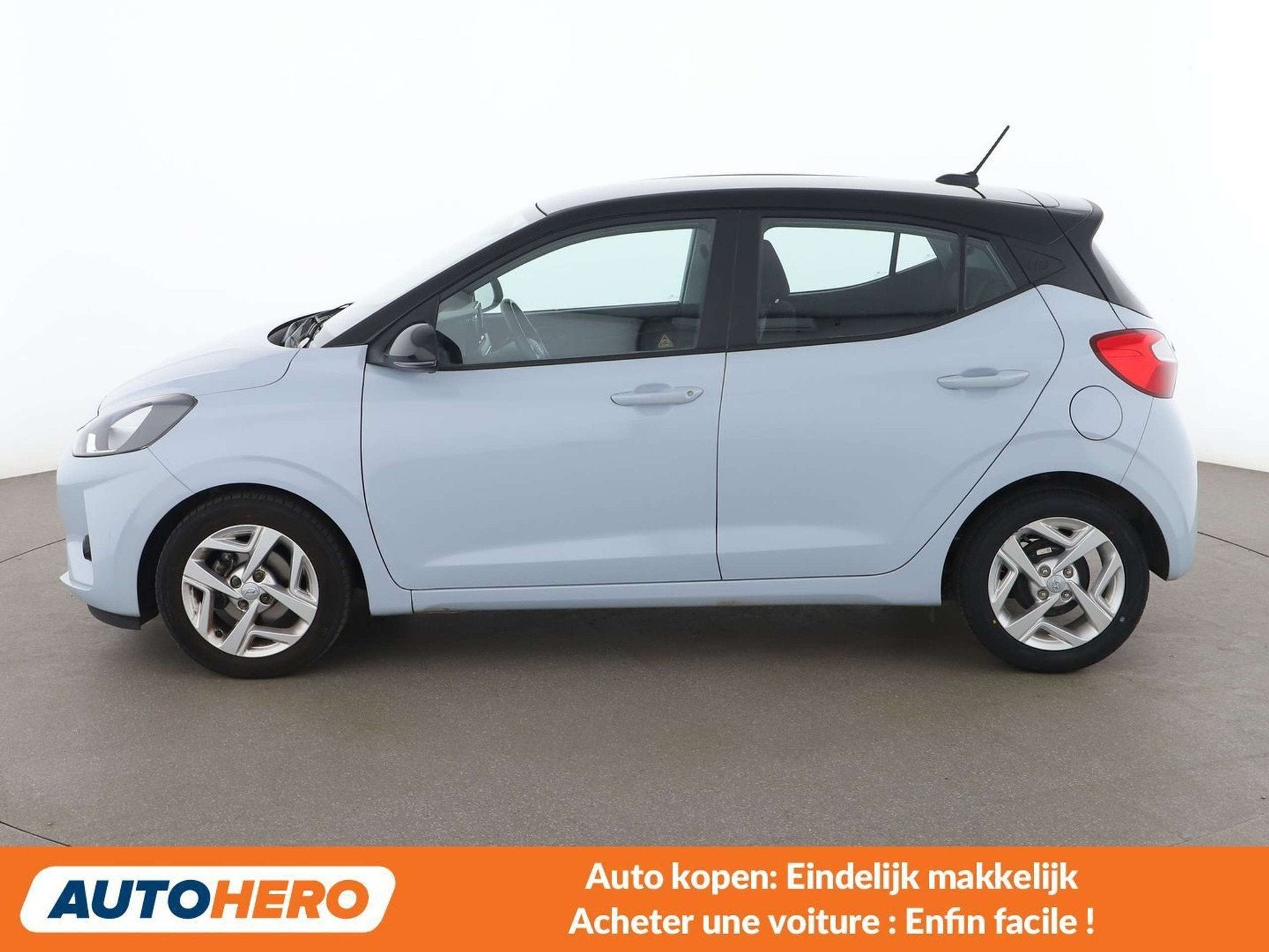 Hyundai i10 1.0 Creative (année de construction 2020), Achat, 998 cm³, Euro 6, Noir