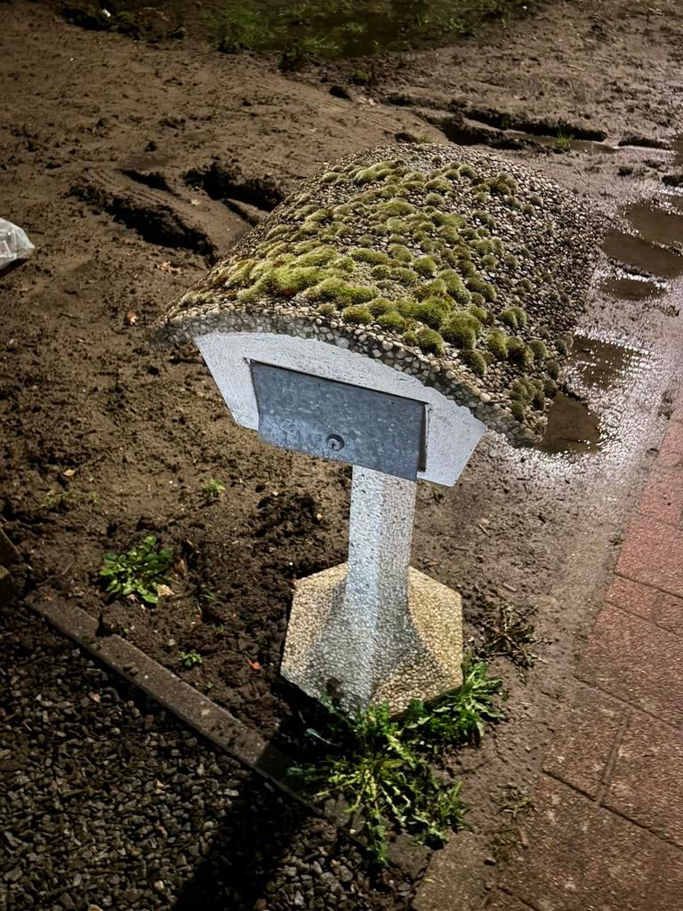 Stenen brievenbus, Tuin en Terras, Brievenbussen, Ophalen, Zo goed als nieuw