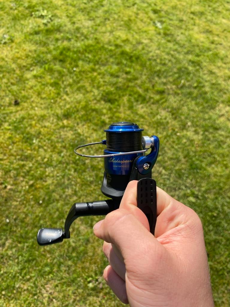 Shakespeare Werpmolen - Gear Ratio 5.2:1 (Zgan), Watersport en Boten, Ophalen, Zo goed als nieuw, Vislijn