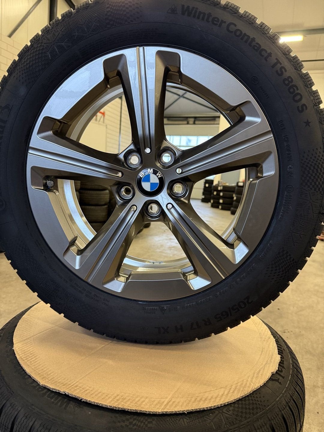 ORIG.17 INCH BMW X1 U11 IX1 U11 X2 U10 STYLING 875 6898044, Auto-onderdelen, -, Verzenden, -, Banden en Velgen