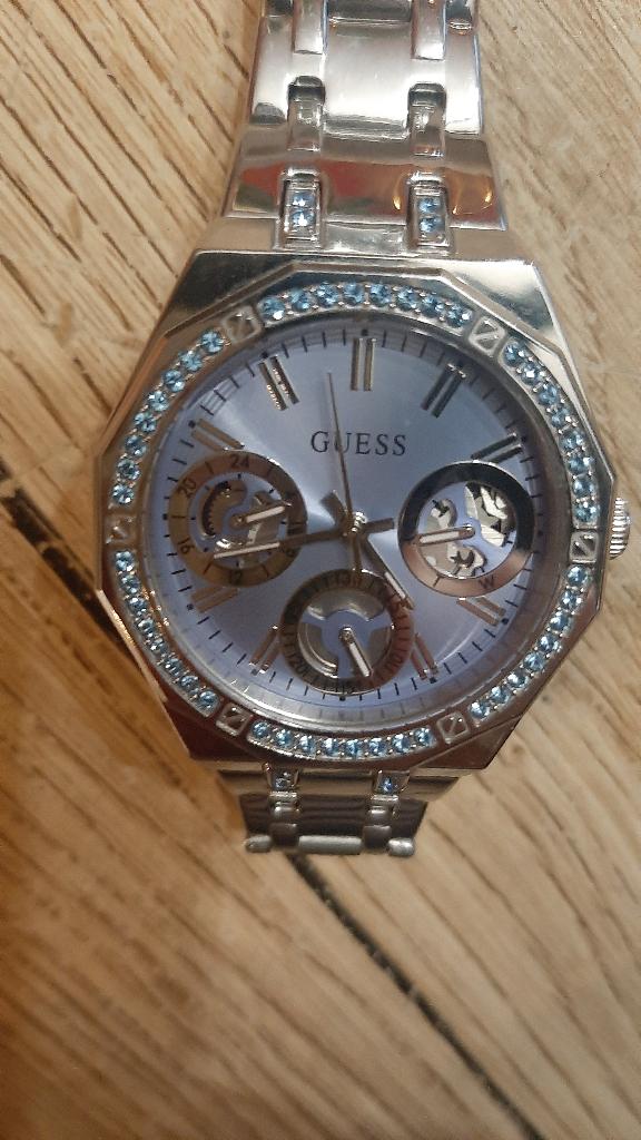 montre guess, Bijoux, Sacs & Beauté, Montre-bracelet, Guess, Enlèvement, Avec strass