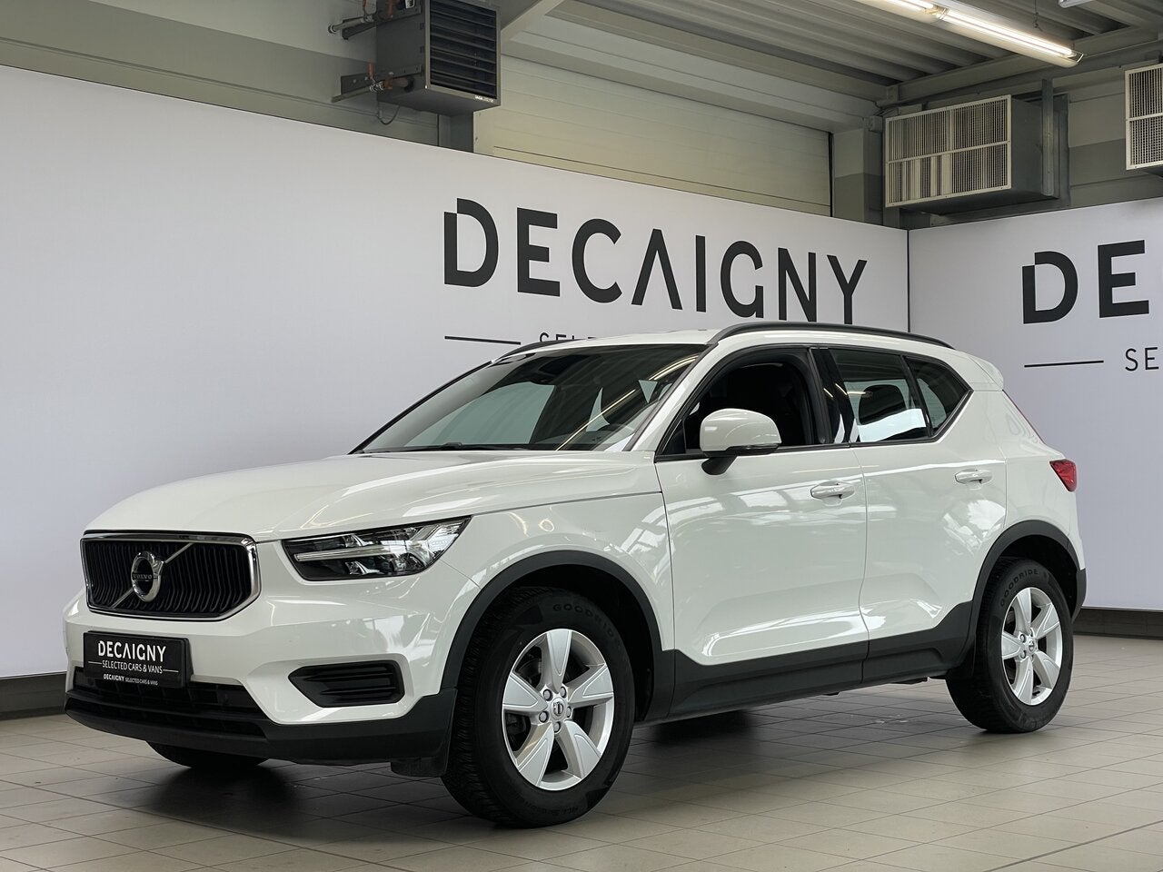 Volvo XC 40 1.5 T2 *App Connect*Sensoren achter, Auto's, Volvo, 0 kg, https://public.car-pass.be/vhr/1a451d27-ad9f-4cd5-abaf-b420e24e531e