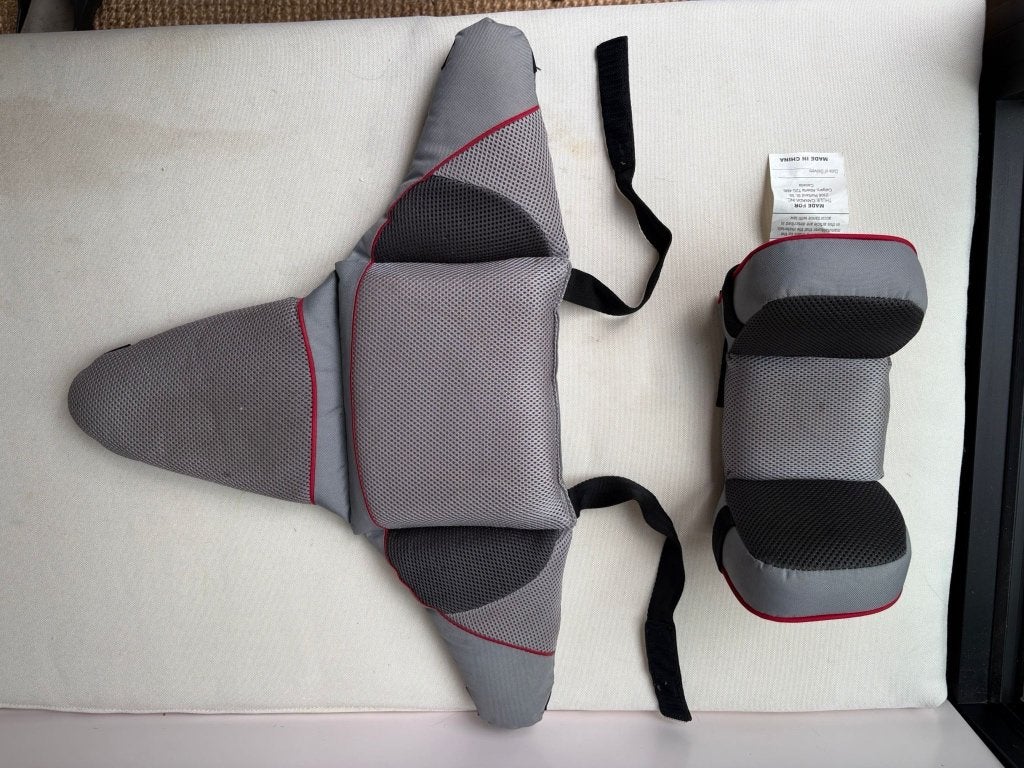 Thule baby sling en baby supporter voor in fietskar, Fietsen en Brommers, Fietsaccessoires | Aanhangwagens en Karren, Ophalen