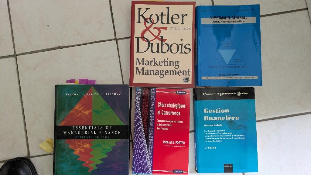 gestion et comptabilité, Diverse auteurs, Comme neuf, Management, Enlèvement
