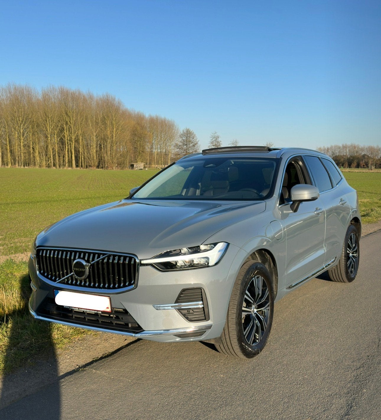 Te koop volvo xc60 t6 recharge voor export, Autos, Cuir, Argent ou Gris, Achat, Euro 6