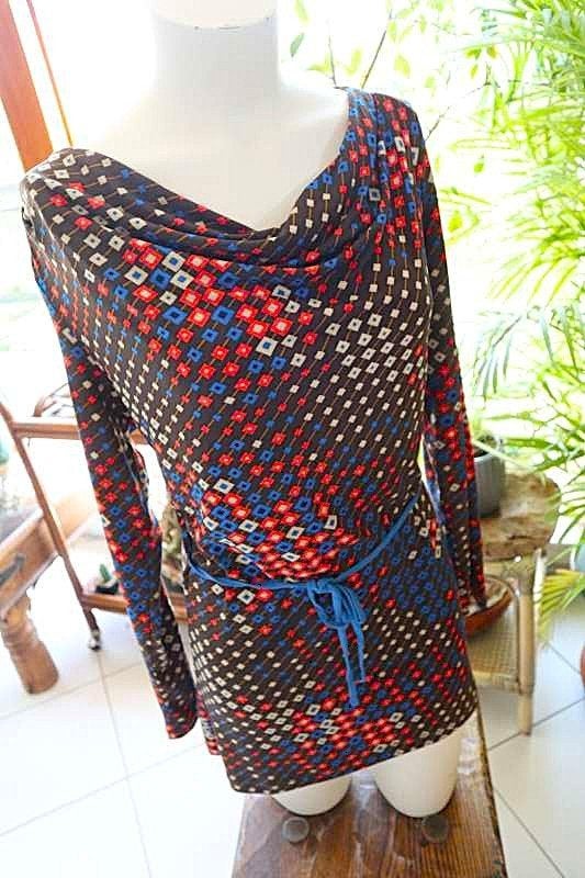 praktisch autenthiek sfeervol T-shirt, Kleding | Dames, T-shirts, Maat 38/40 (M), Overige kleuren, Ophalen of Verzenden, Zo goed als nieuw