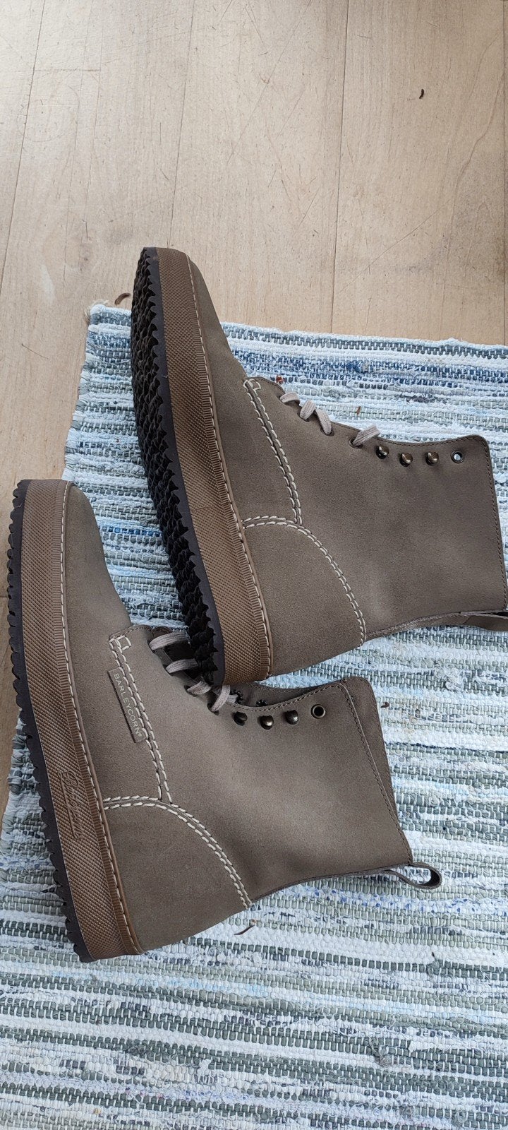 Boots homme état neuf - marque Barley Corn, Neuf, Barley Corn, Beige, Enlèvement