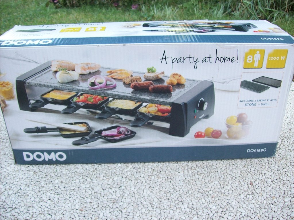 Raclette Domo DO9189G, Enlèvement, Neuf, 8 personnes et plus