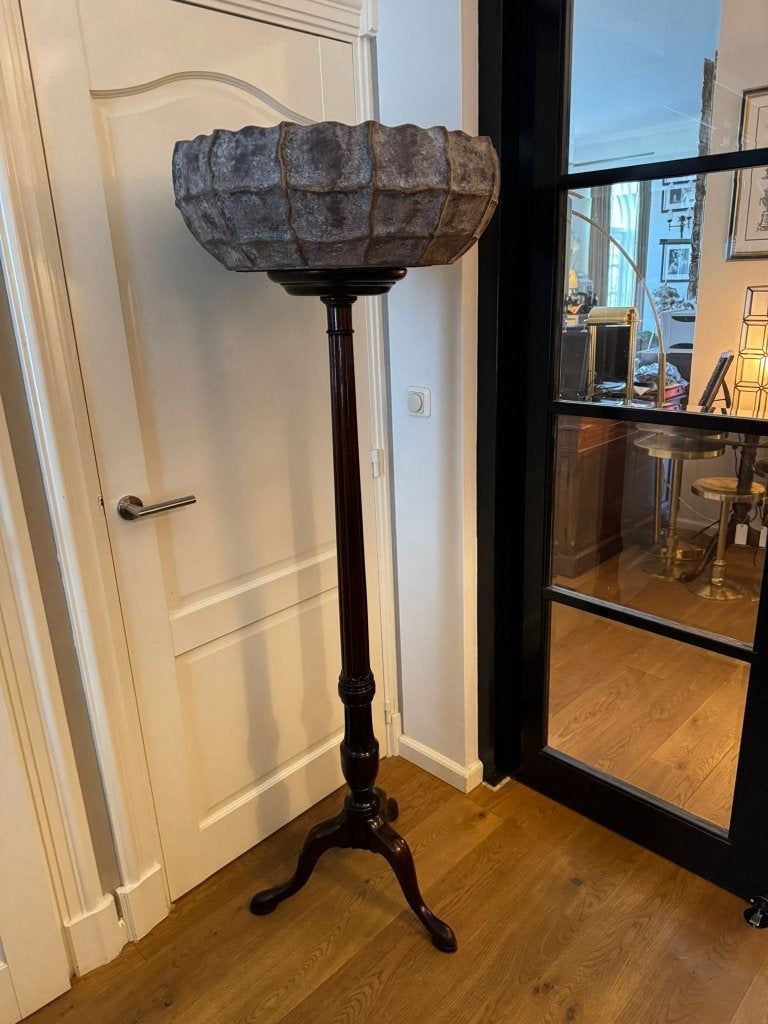 Mooie MAHONIE zuil bloempot standaard 3-poot 150 hoog, Antiek en Kunst, Ophalen