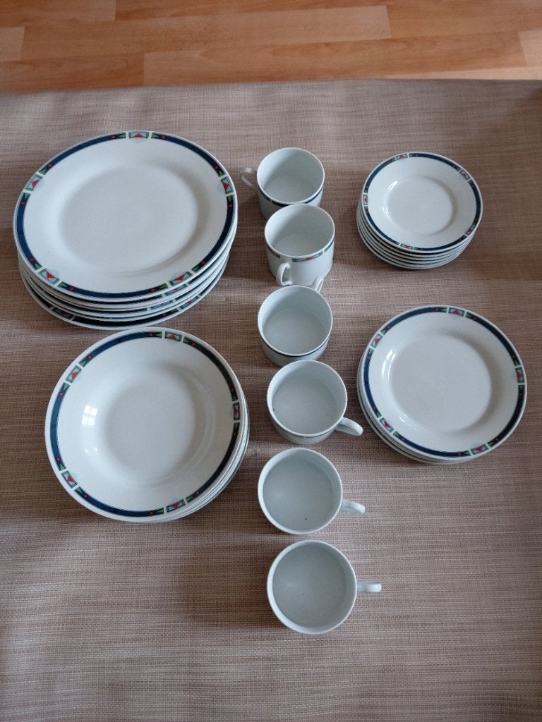 eetservies 6 personen, Ophalen, Gebruikt, Porselein, Compleet servies