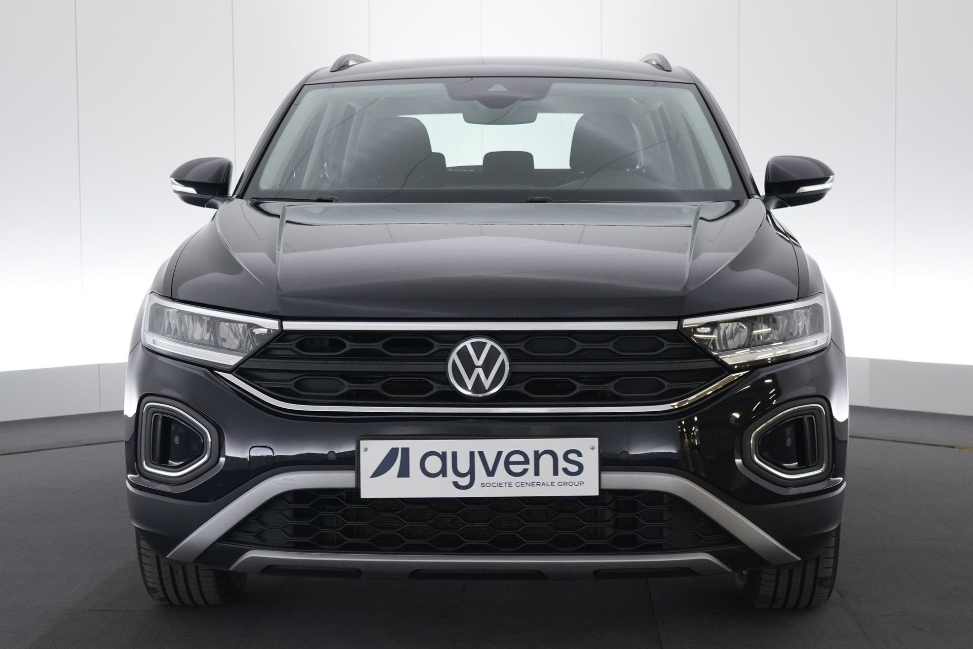 (2CFQ368) VOLKSWAGEN T-ROC, Auto's, Volkswagen, Stof, Zwart, Bedrijf, 5 deurs