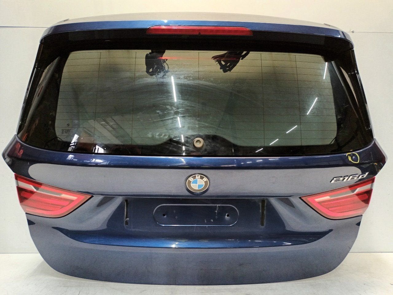 Achterklep BMW 2 serie, Onderdelen@venauto.nl, Van der Ven Autorecycling B.V., Gebruikt, Ettenseweg 76, 4706 PB Roosendaal, The Netherlands