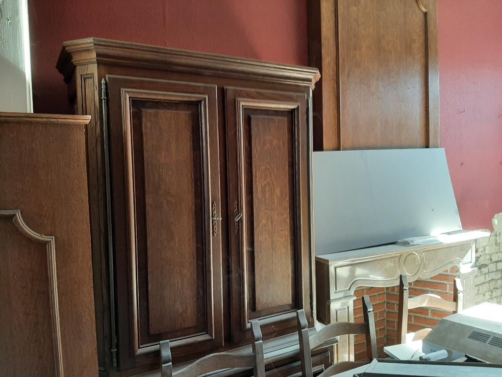 Salle à  manger en chêne à vendre ensemble ou séparément, Enlèvement, Utilisé, Bois massif, 6 à 8 chaises