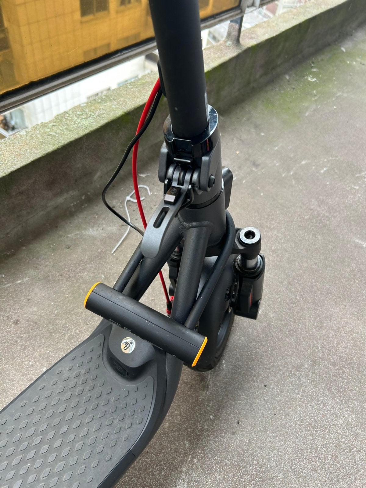Trotinette électrique Ninebot F2 Pro E II, Vélos & Vélomoteurs, Enlèvement, Comme neuf