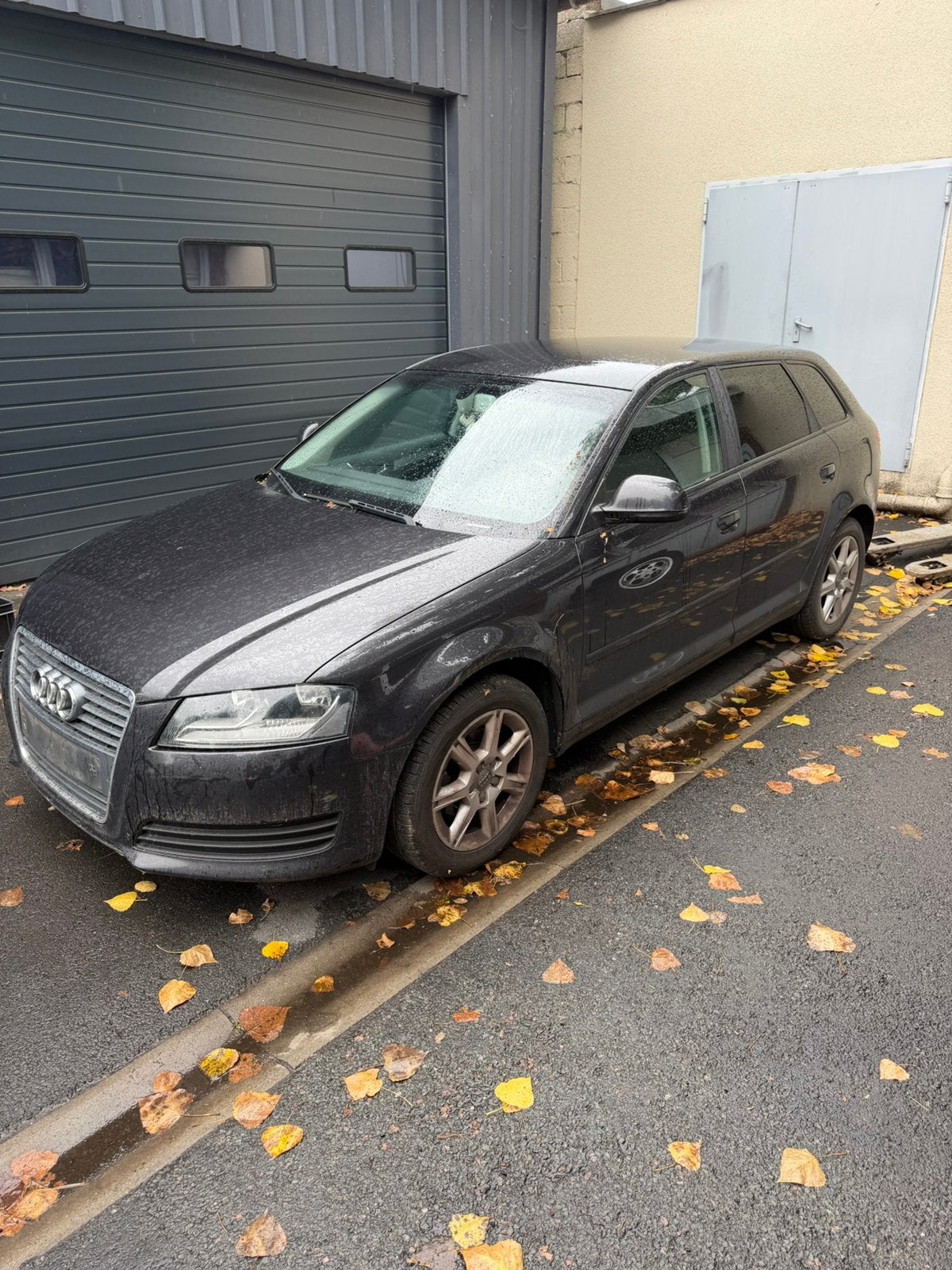 Audi A3 5 deurs gekeurd voor verkoop, Voorwielaandrijving, Stof, Zwart, 4 cilinders