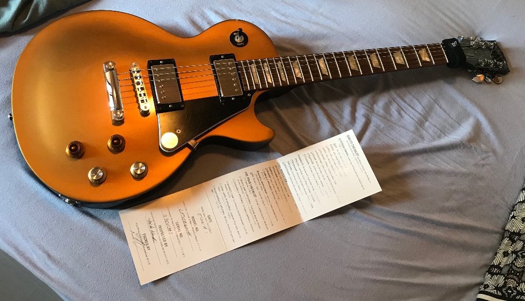 Gibson Joe Bonamassa Les Paul Studio Goldtop 2011, Musique & Instruments, Instruments à corde | Guitares | Électriques, Enlèvement