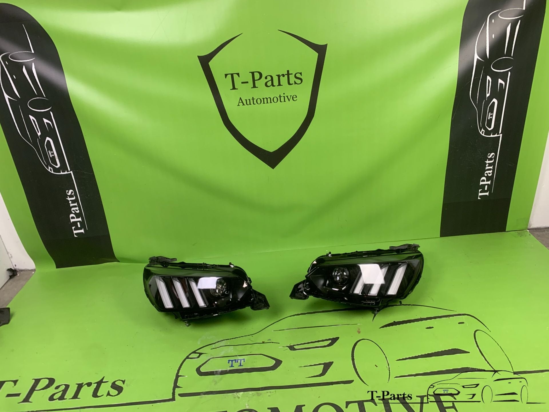 Peugeot 208 phare gauche droit 9841642080 NOUVEAU 9823193480, Autos : Pièces & Accessoires, Éclairage, Neuf, Info@fabrikant.eu