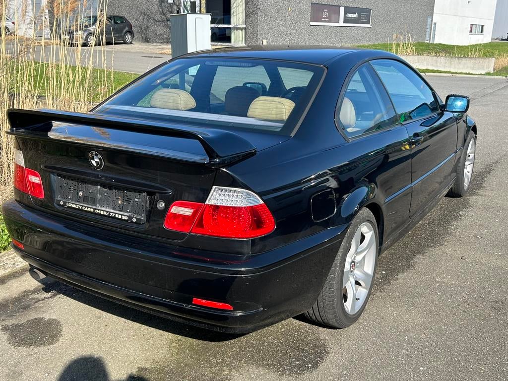 Bmw e46 318ci/ motor draait onregelmatig/ facelift 2004, Auto's, 100 kW, 1998 cc, 4 cilinders, Zwart